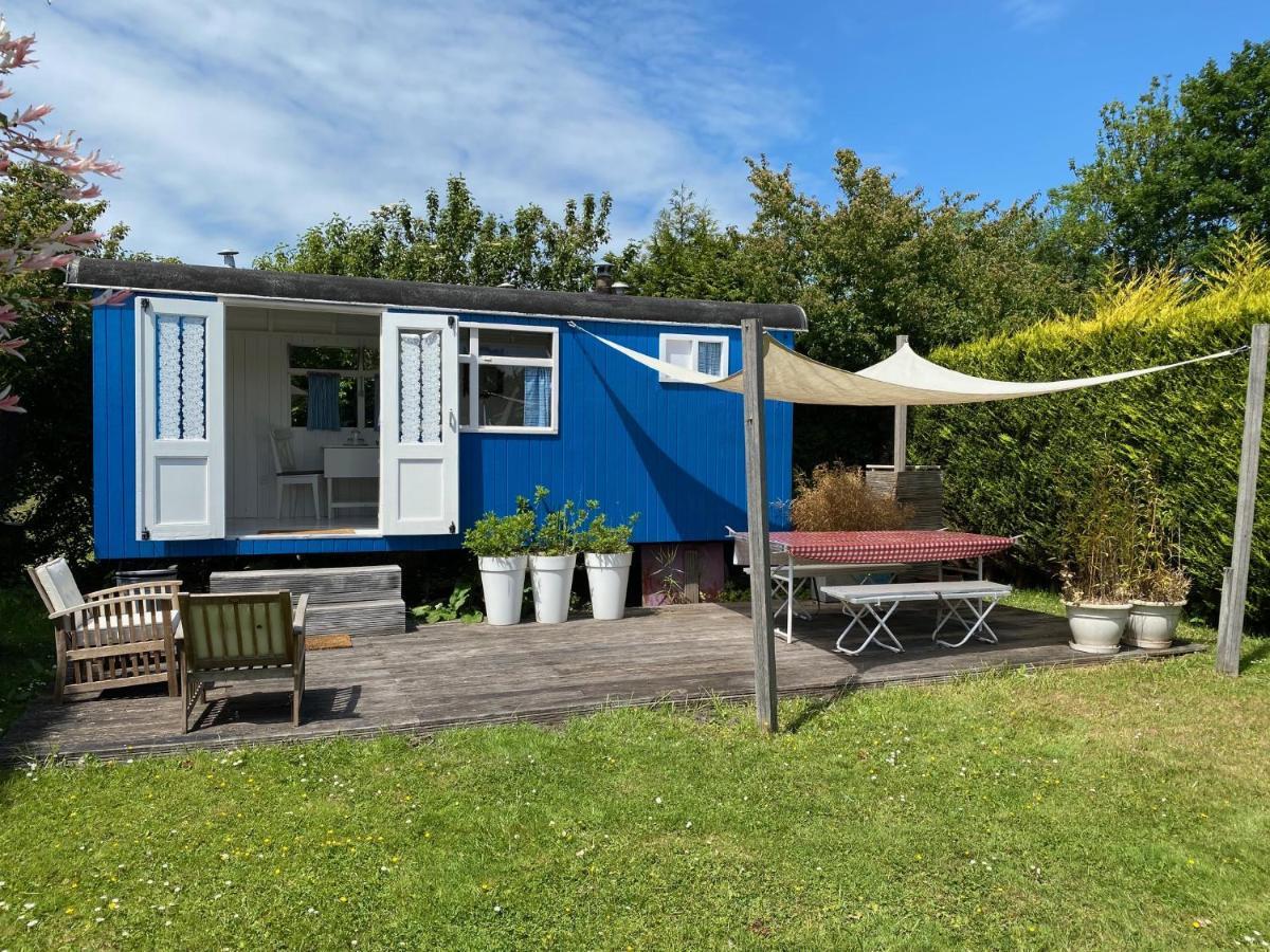 Hotel Little Blue House Oostvoorne Exterior foto